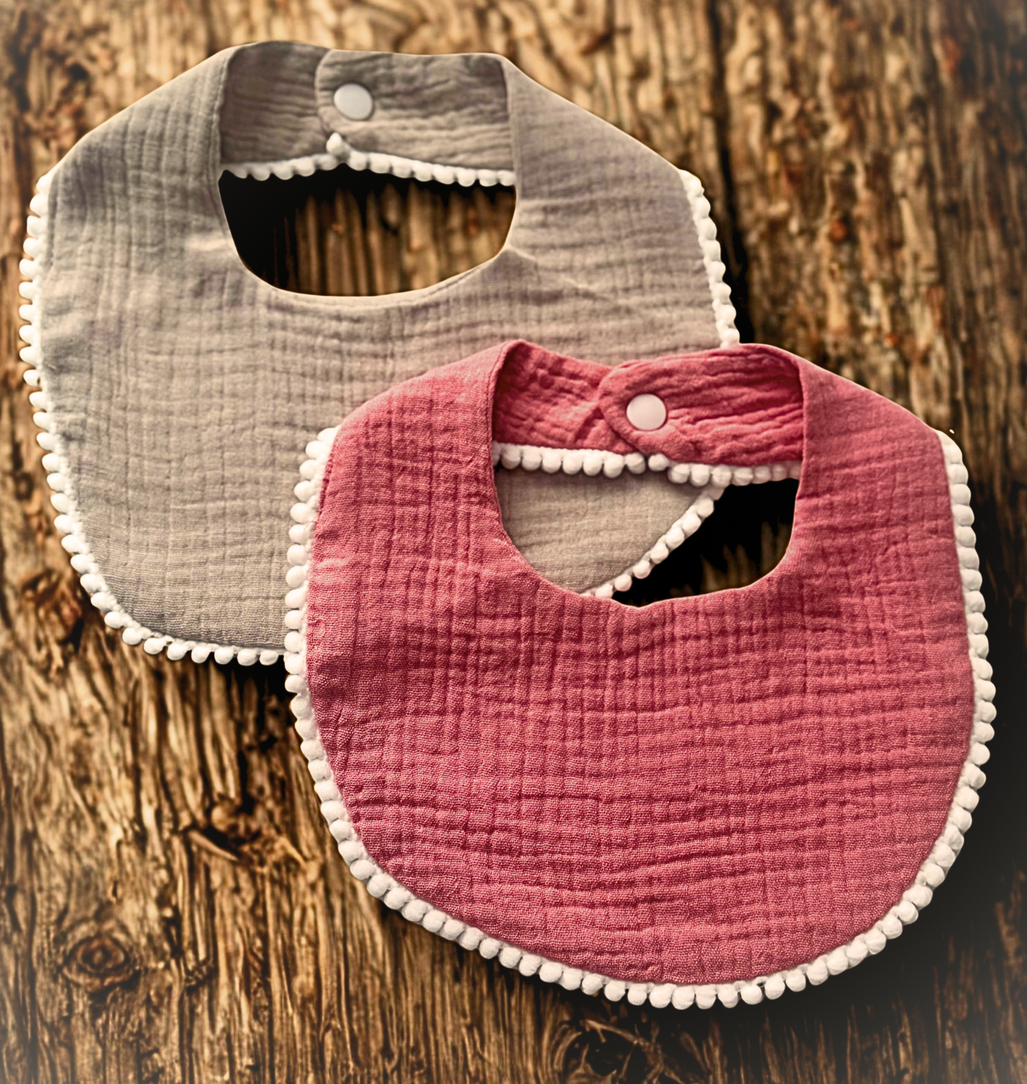 Pom Pom Muslin Bib Set (Set of 2)