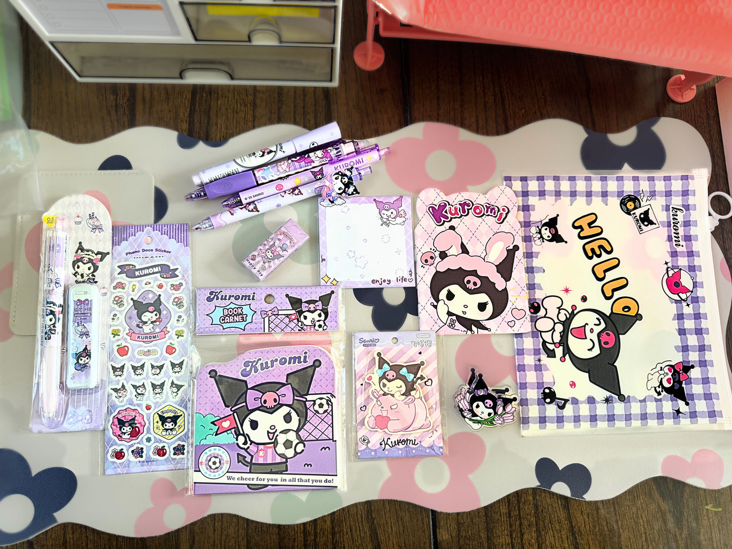 Sanrio Theme Gift Bundle Set (Small)